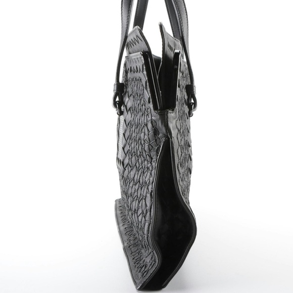 Bottega Veneta Large Frame Tote - Picture 8 of 10